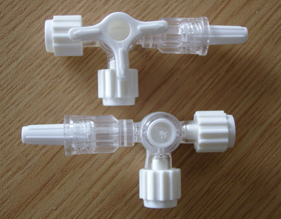 Sterile Three Way Stopcock with Luer Valve Infusion Stopcock